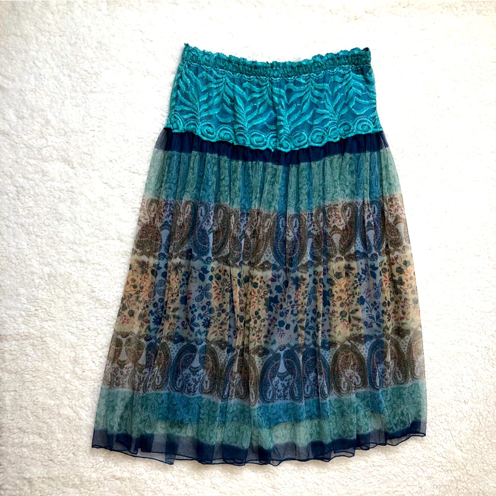 URBANWEAR Brand mid-calf skirt,  Size: M Color: Blue